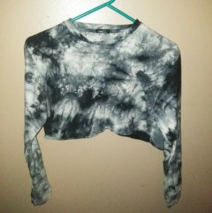 long sleeve crop top